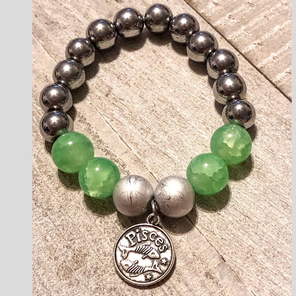 Handmade Pisces Zodiac Beaded Charm Bracelet